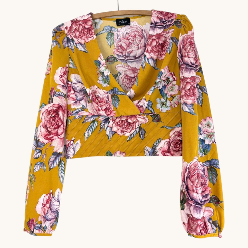 Milk & Honey Cropped Gold Top Pleated Floral Boho Cottage Sm
